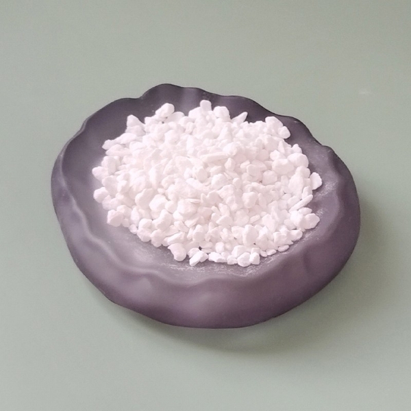 small4_17615474504789014